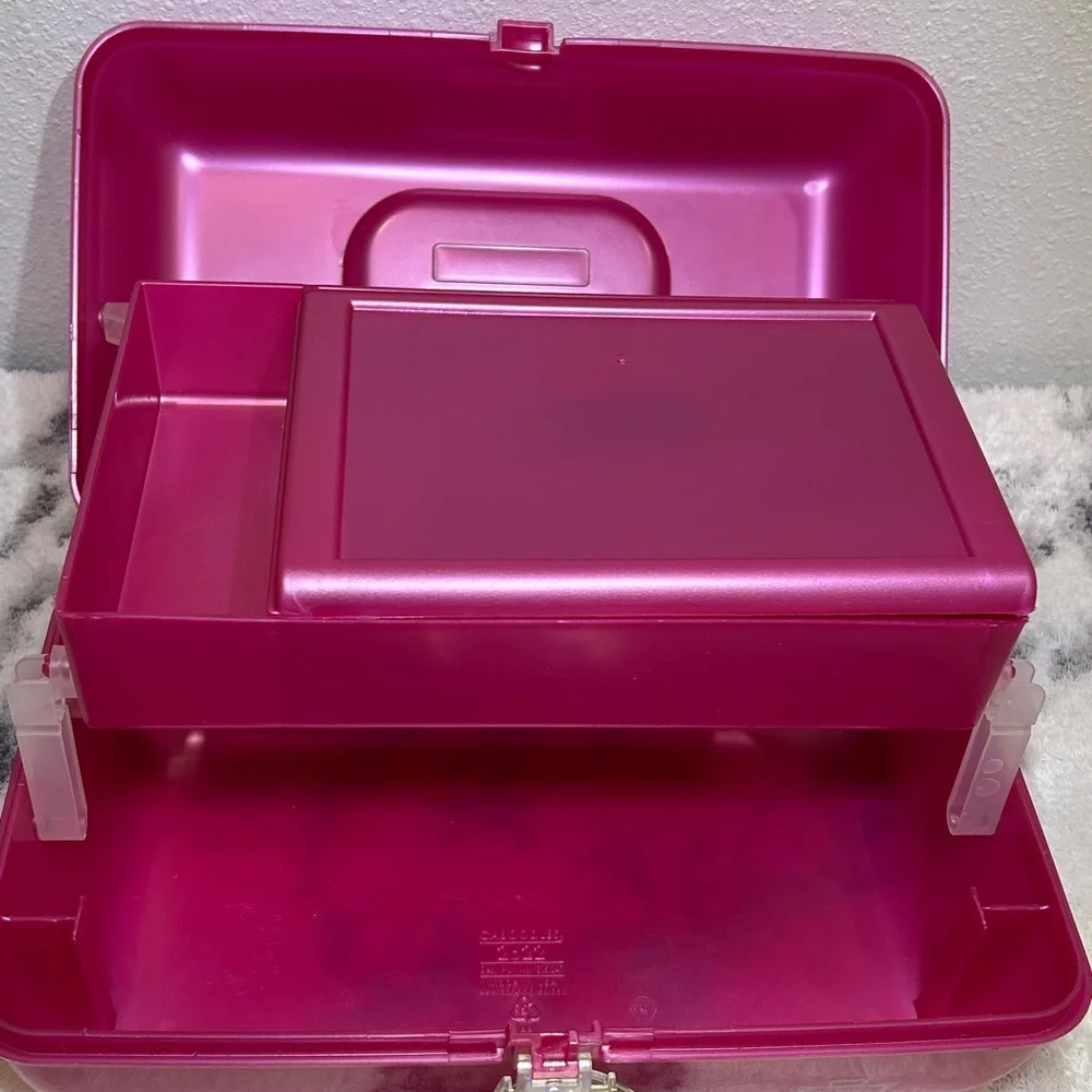Y2K Vintage Pink Caboodle Makeup / Travel Case. Made in USA
